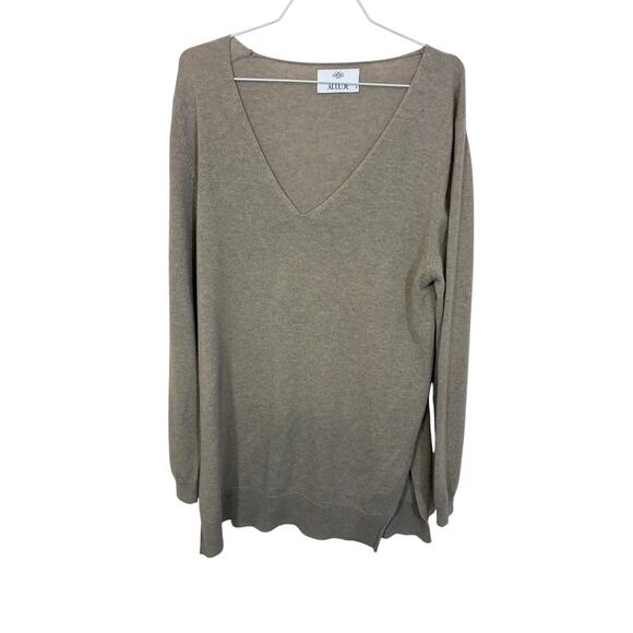 NWOT Allude Cashmere Women Sweater Preppy Nude Taupe Brown V-Neck Minimalist - Picture 2 of 5